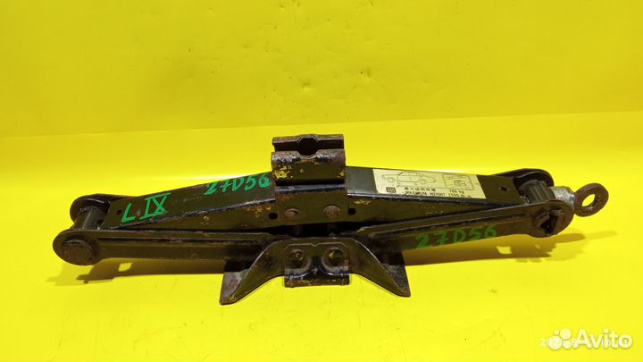 Домкрат для Mitsubishi Lancer 9