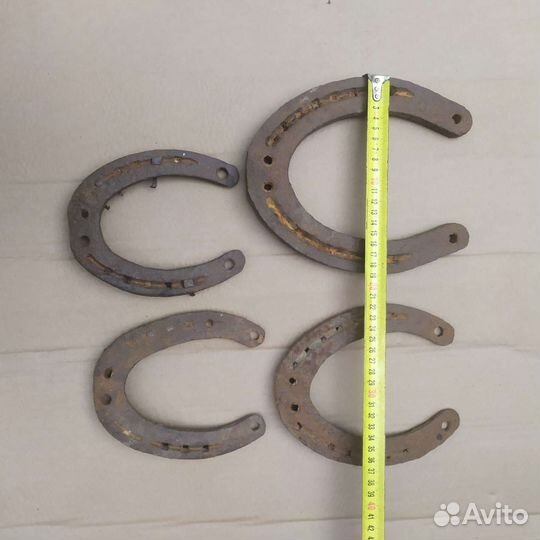 Подковы конские на счастье