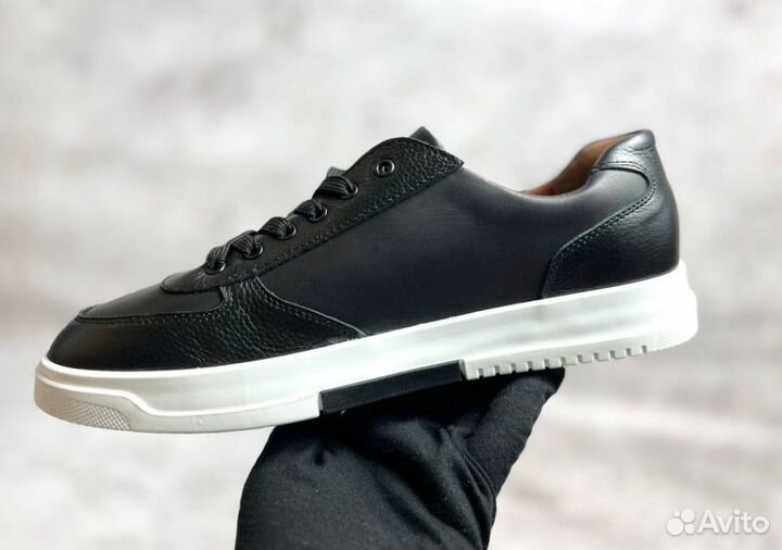 Кроссовки Boss долговечные