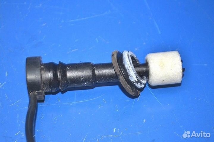 Датчик, уровень охлаждающей жидкости iveco Stralis