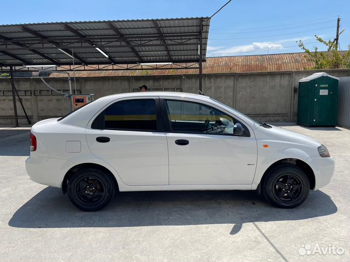 Chevrolet Aveo 1.4 МТ, 2005, 175 000 км