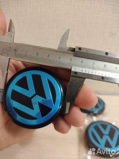 Центральные колпачки для дисков VW
