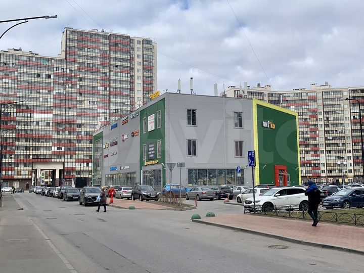 Торговое помещение, 170 м²