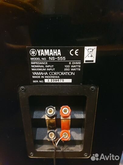 Колонки Yamaha NS-555, Сабвуфер Yamaha ns sw200