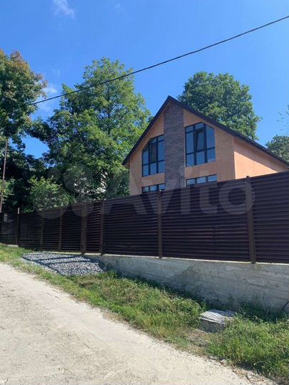 Дом 133 м² на участке 5 сот.