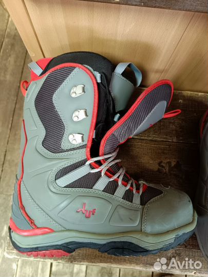 Ботинки для сноуборда 26.5
