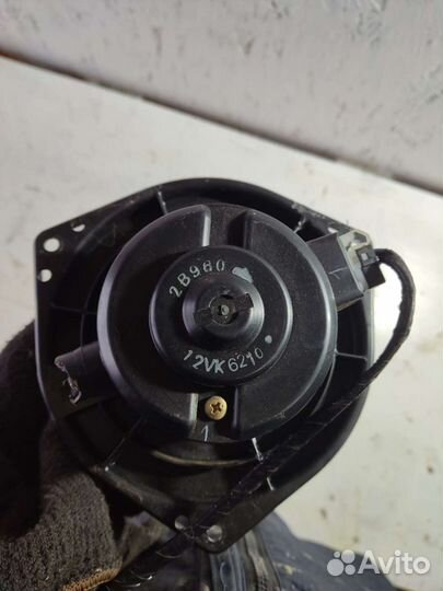 Мотор печки Mitsubishi Pajero sport 1 k9