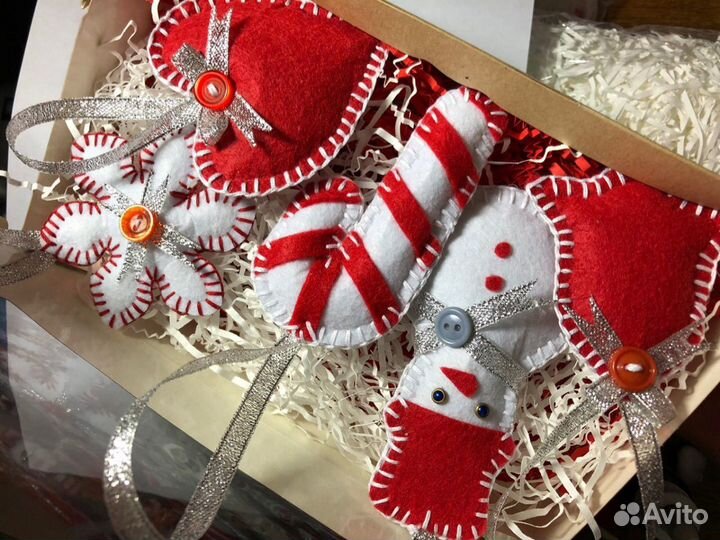 Ёлочные игрушки