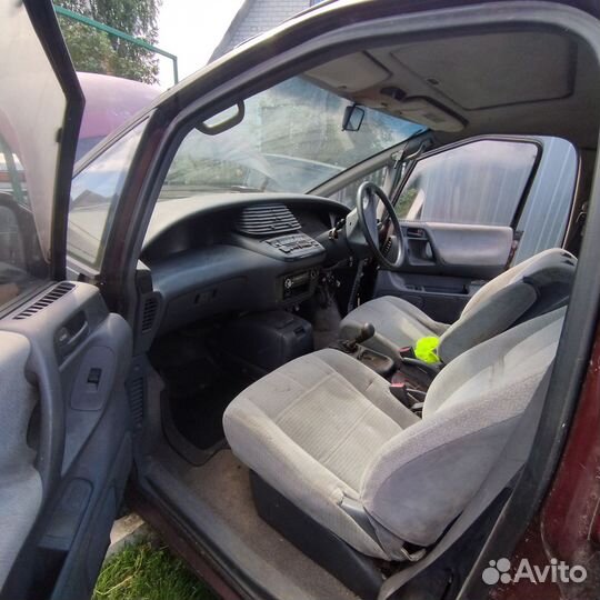 Toyota Estima Lucida разбор