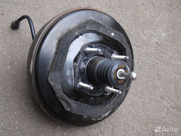 Вакумный усилитель тормозов Пежо 308