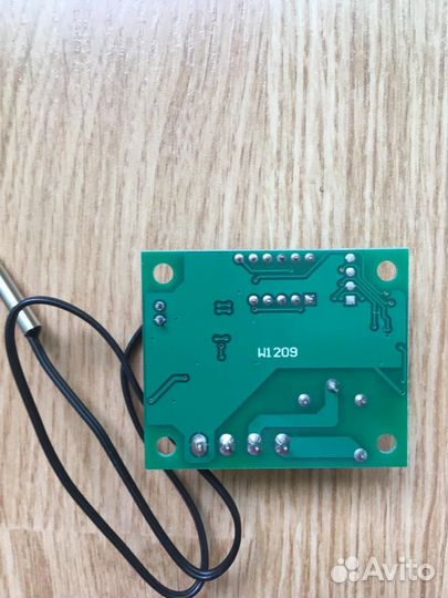 Терморегулятор W1209