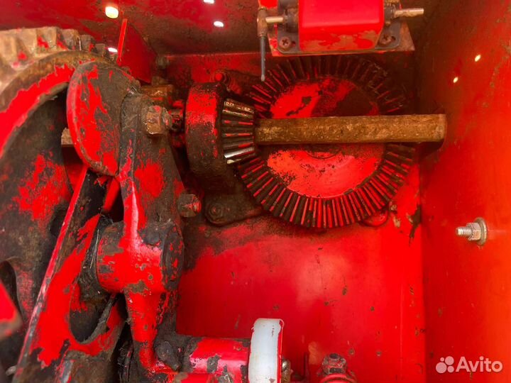 Пресс-подборщик Welger AP 400, 2000