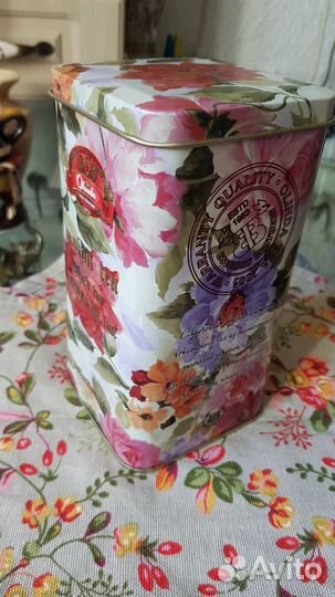 Банка подарочная