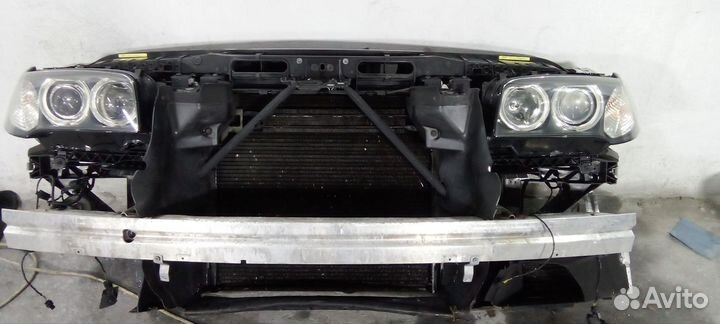 Фары бмв Х3 Е83 рестаил