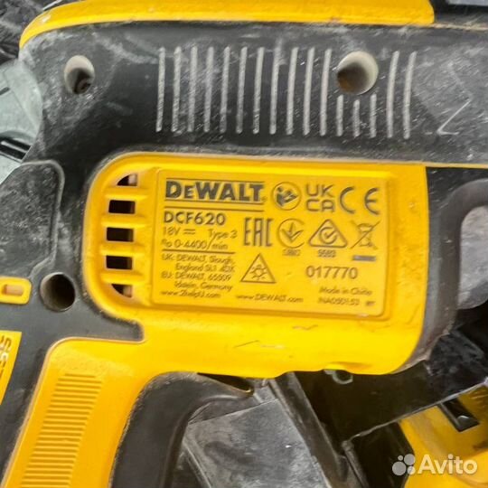 Шуруповерт Dewalt dcf620