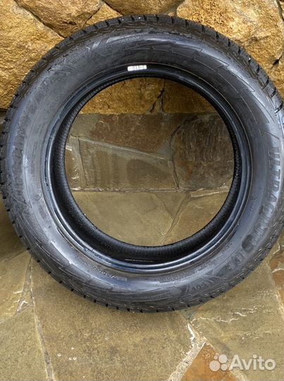 Goodyear UltraGrip Ice 225/60 R17 103T