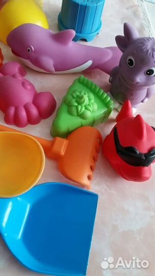 Формочки для песочницы и резиновые игрушки б/у