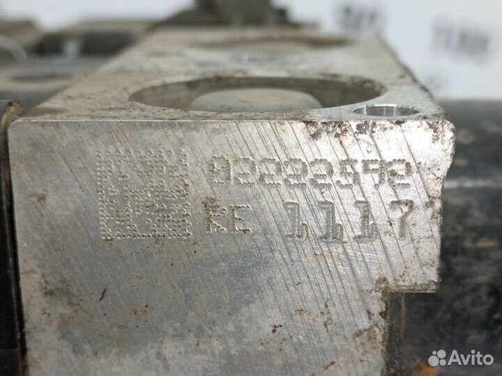 Блок ABS для Ford Fiesta 6 AV592C405CC