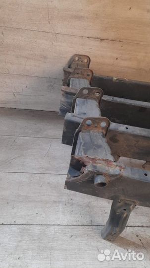 Усилитель переднего бампера Hyundai Solaris 2 С