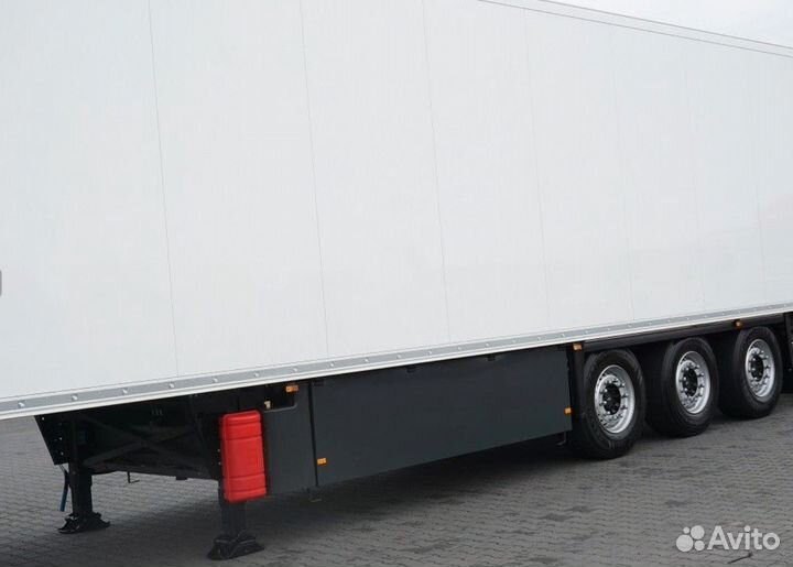 Полуприцеп изотермический Schmitz Cargobull SCB S3B, 2019