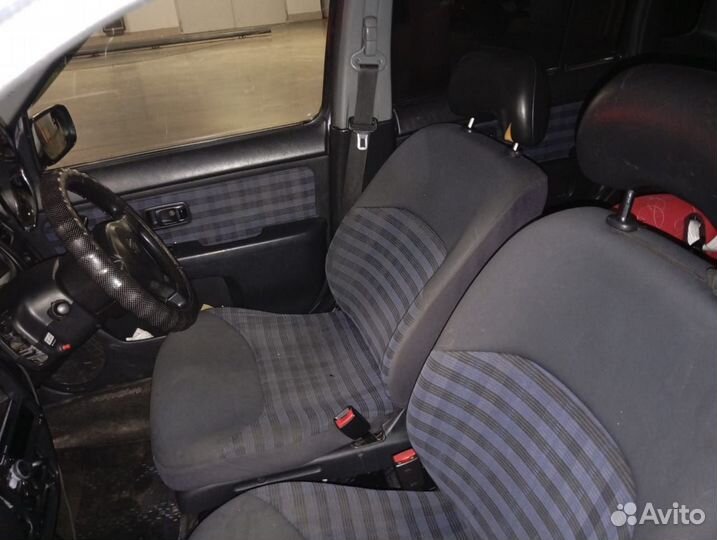 Nissan Cube 1.3 AT, 2000, 160 000 км