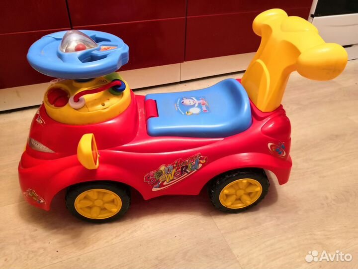 Детская машинка каталка