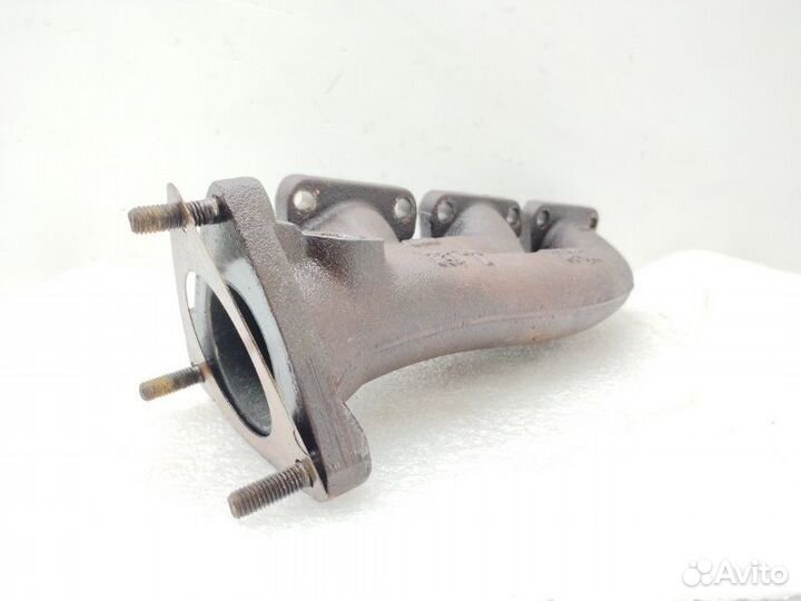 Выпускной коллектор правый Audi A6 C6 2.8 CCA 2008