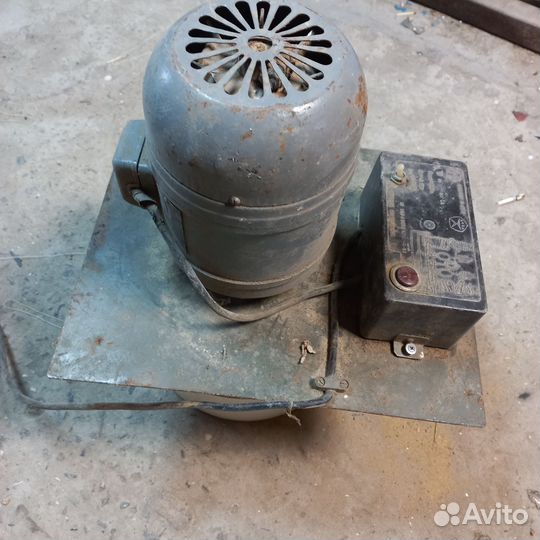 Крупорушка зернодробилка, самодельная