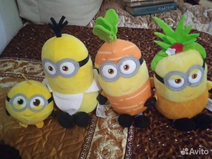 Игрушки миньоны из магнита