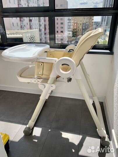 Стул для кормления