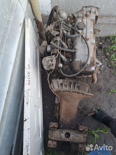 Продам двигатель toyota hiace с кпп