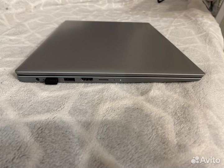 Ноутбук lenovo