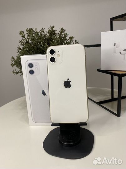 iPhone 11, 128 ГБ