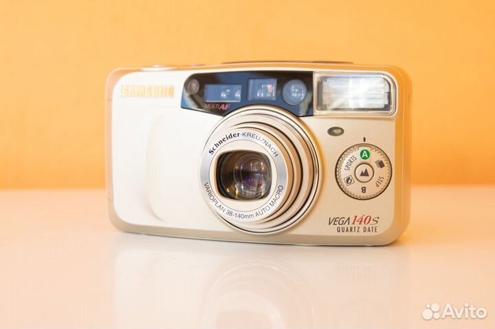 Плёночный фотоаппарат Samsung Vega 140S + примеры