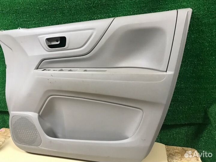 Обшивка двери передняя правая Honda N-Wgn JH1 S07A