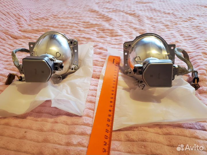 Би ксенон от Nissan teana j33