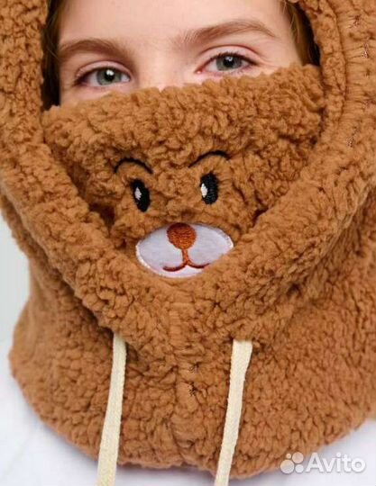 Шапка-шлем с ушками флисовая коричневая и беж