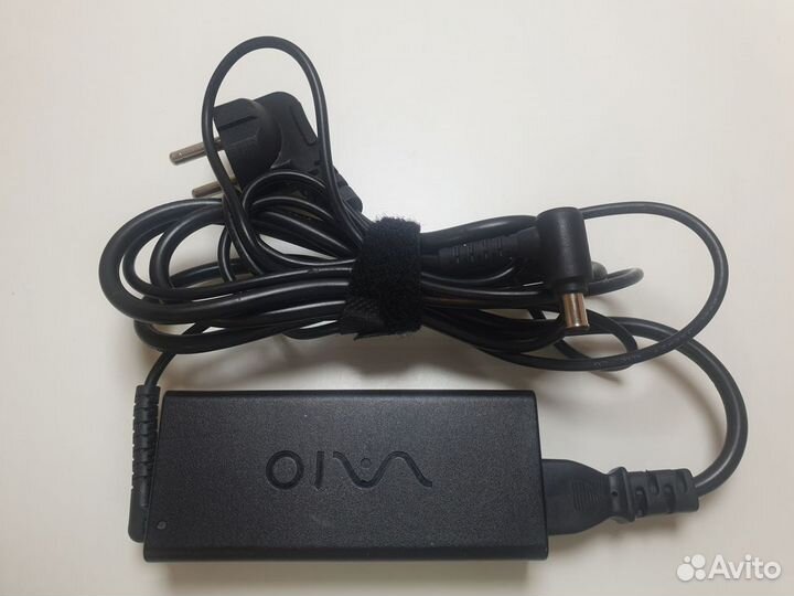 Блок питания ноутбука Sony 19v 3,33a VGP-AC19V49