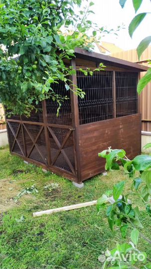 Вольер для собаки с утепленной будкой