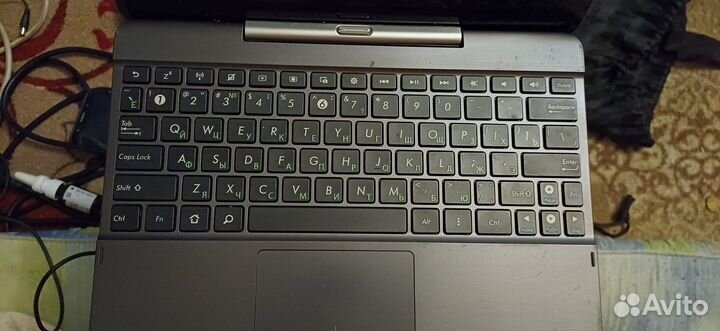 Планшет трансформер Asus