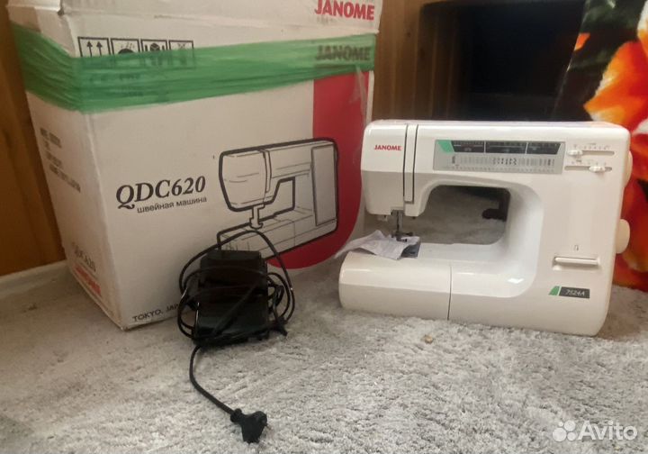 Швейная машина Janome 7524А