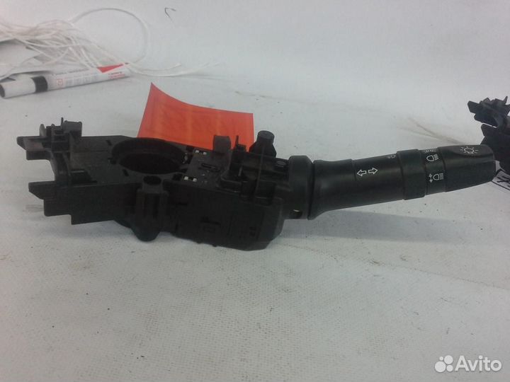 Переключатель поворотов подрулевой Hyundai Solaris