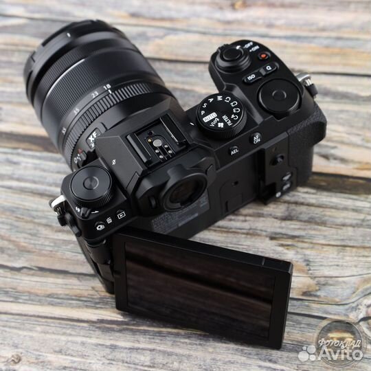 Fujifilm X-S20 kit XF 18-55mm f/2.8-4.0 OIS WR