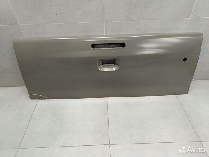 Дверь багажника нижняя Toyota Hilux 2005-2015