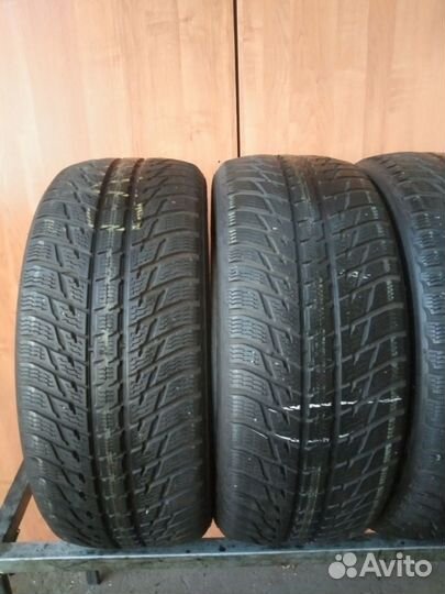 Nokian Tyres WR SUV 3 265/50 R20