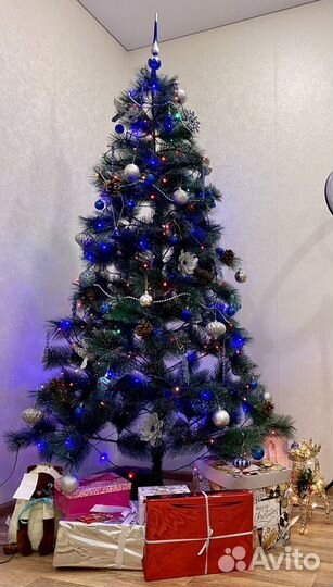 Елка искусственная 210