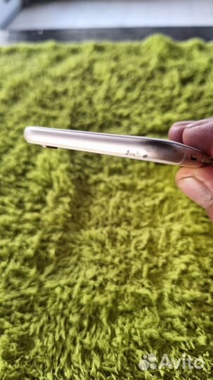 Телефон iPhone 6