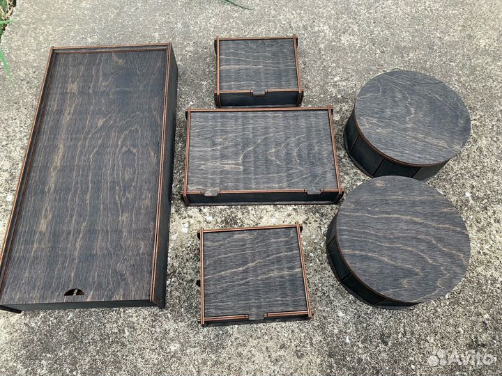 Деревянные коробки с крышкой