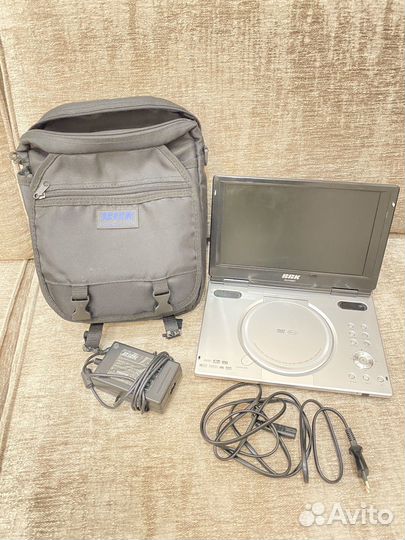 Портативный видеопроигрыватель DL3103DC