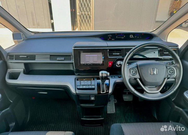 Honda Stepwgn Spada 1.5 AT, 2017, 52 000 км